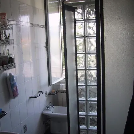 Clermary Apartment
